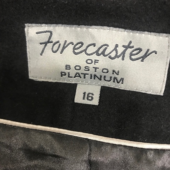 coat - Picture 5 of 9